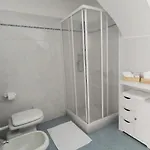 Dimora 5 Laghi -a Due Passi Dal Sirio إيفريا
