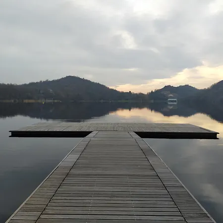 Dimora 5 Laghi -a Due Passi Dal Sirio 아파트